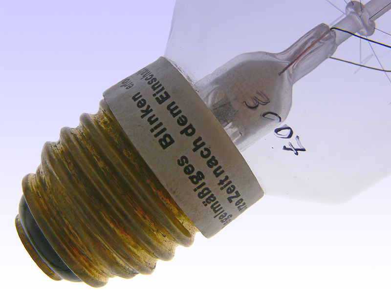 PHILIPS 220V 50W A67 Blinklampe