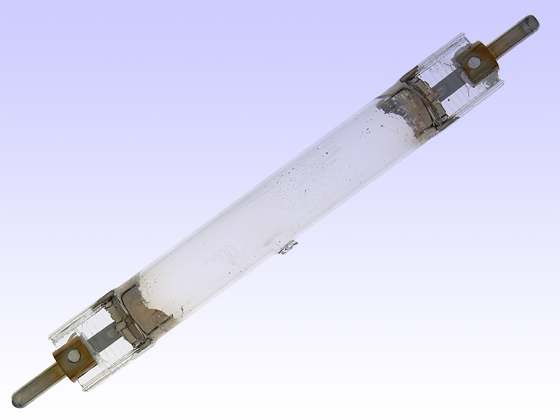 UVH Q 1022-9