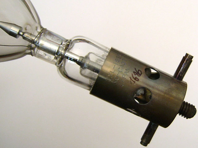 USHIO UXL 16 SC SCB